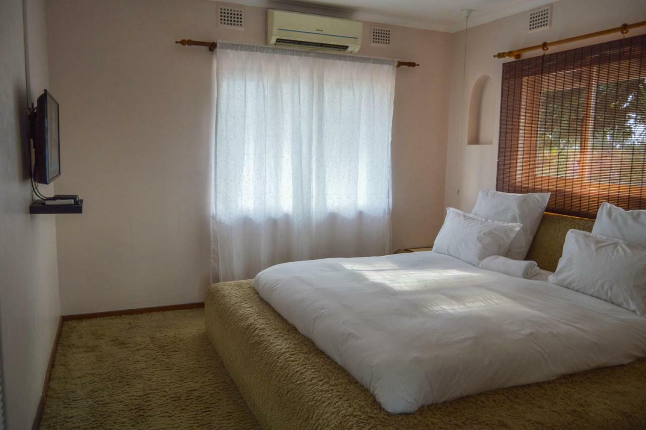 Emangunini Guest House Richardsbaai Buitenkant foto